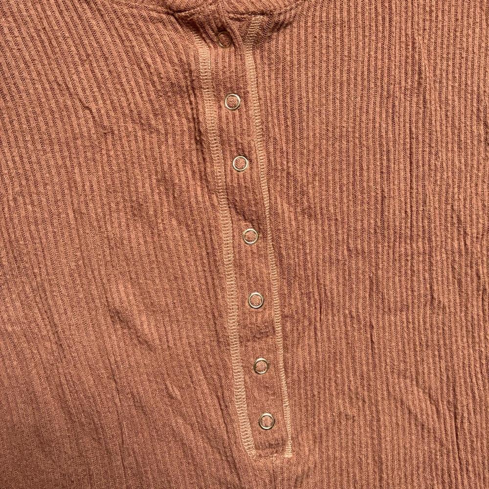Aerie Ribbed Pink Henley Romper, XS/S/M, EUC - Picture 5 of 12